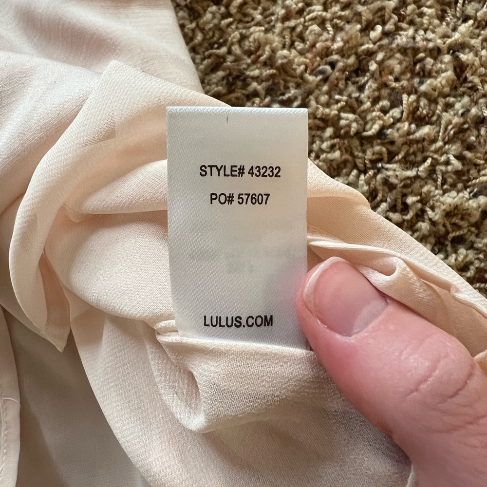 NWT Lulus shift and shout dress size medium - Picture 6 of 8